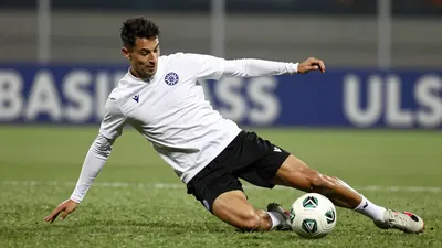 HNK Hajduk Split lost 2-2 to Raków in their first Conference League match, after referee Michal Očenaš blocked Livaja...