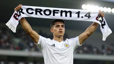 HNK Hajduk Split je u posljednjim satima ljetnog prijelaznog roka dogovorio dolazak američko-bosanskog krila Esmira...